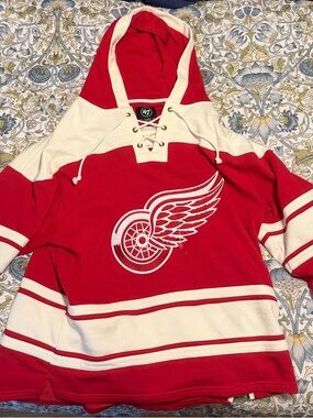 47 Brand Red and White Lace-Up Hockey Hoodie